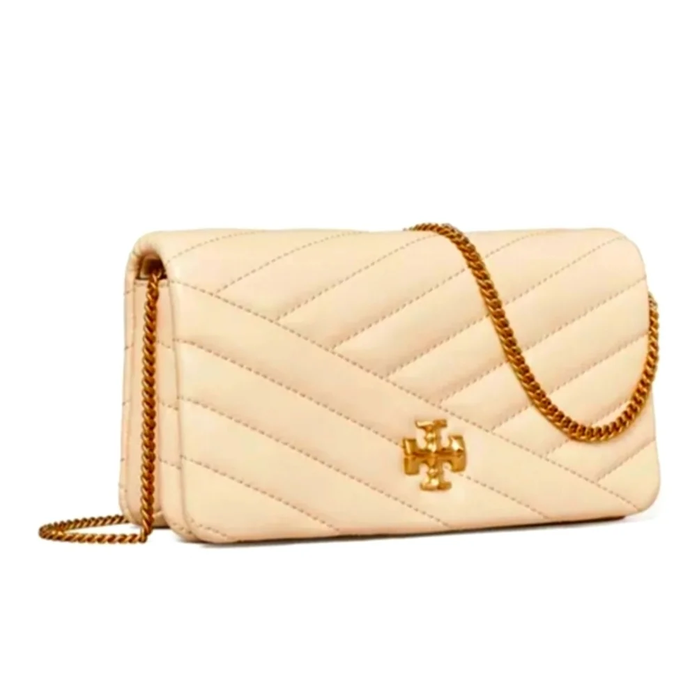 Tory Burch NWTs Kira Chevron Chain Wallet
